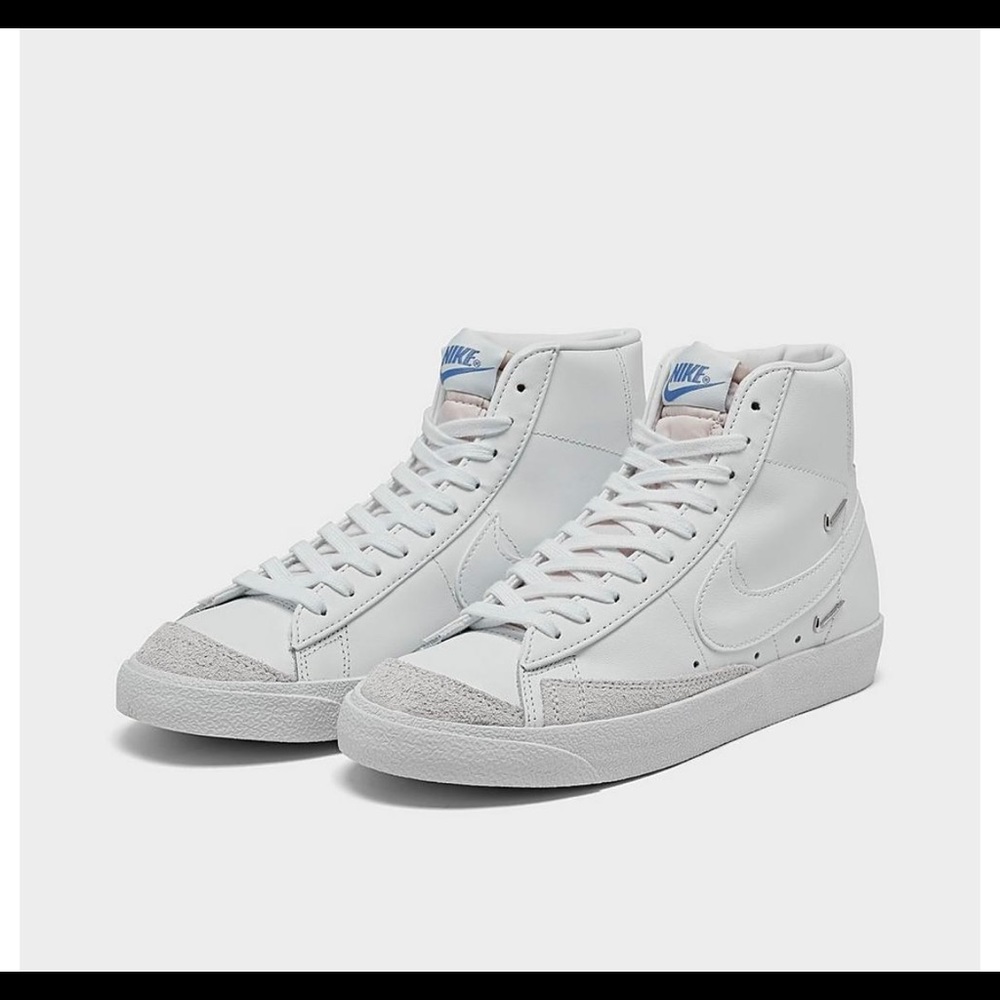 WOMEN'S NIKE BLAZER MID '77 SE